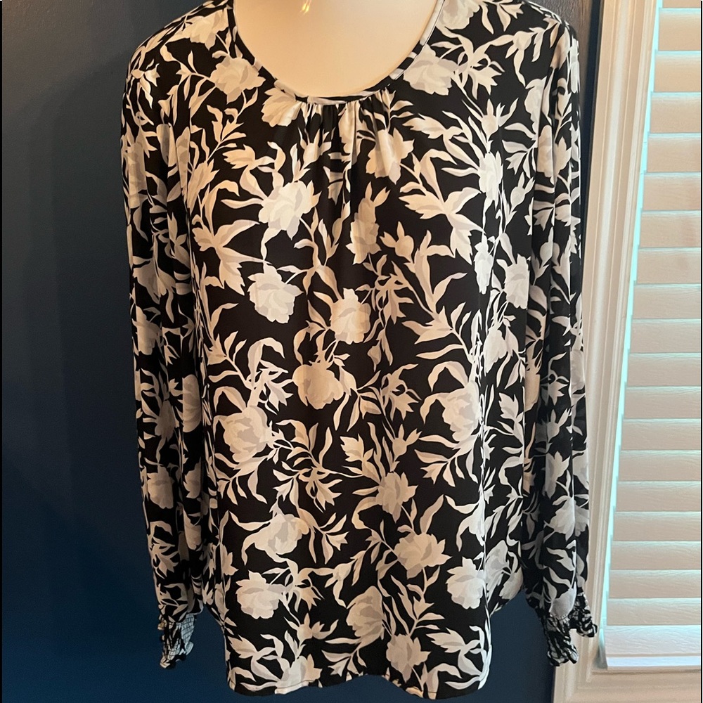 🧡Gorgeous JCrew Floral Blouse🧡